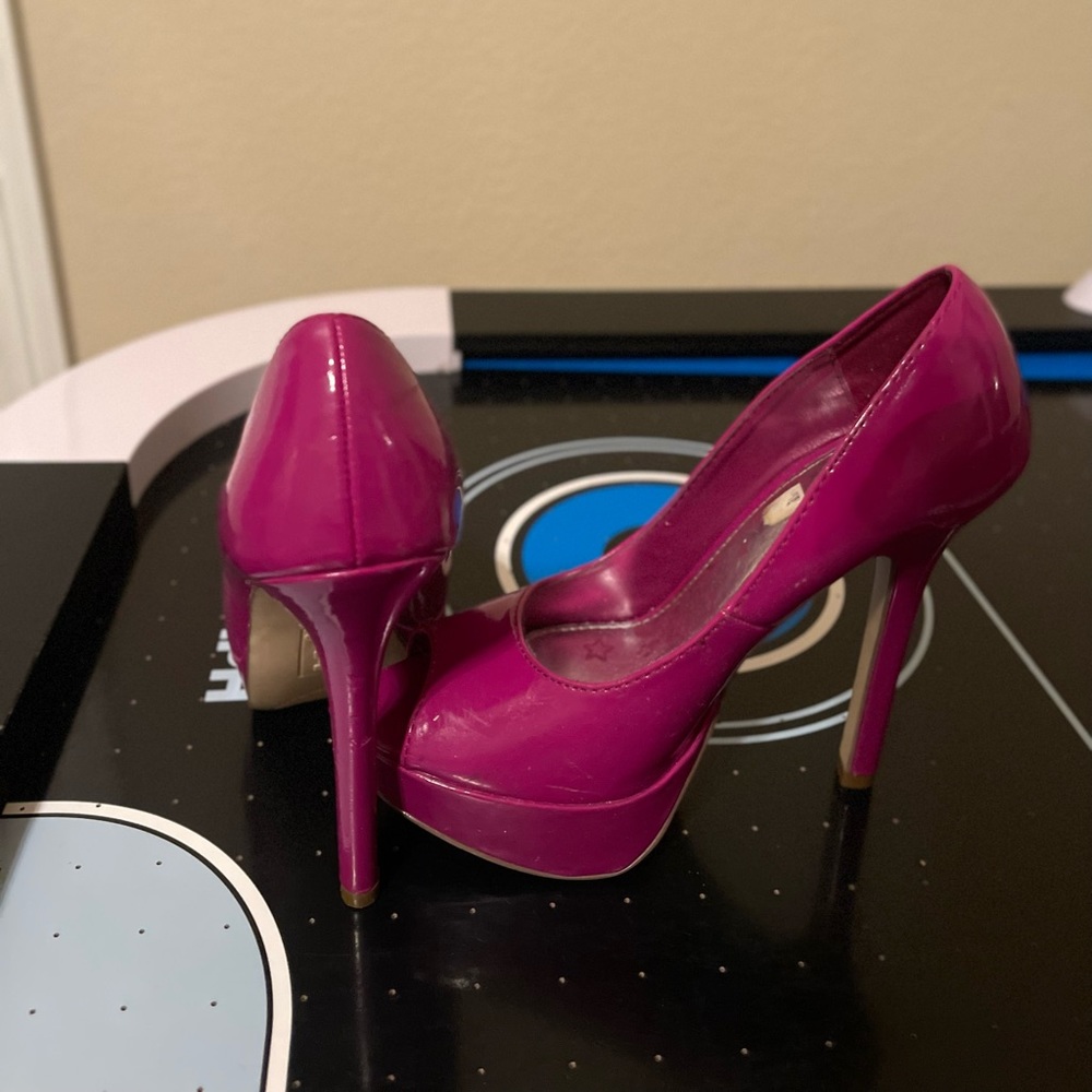 Hot Pink Brash high heels Size 6